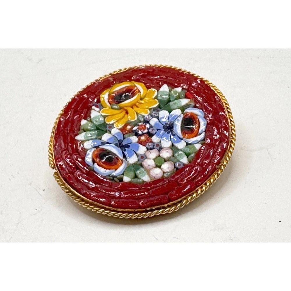 Vintage Italy Micro Mosaic Floral Brooch Red Blue Yellow Glass Gold Tone Round‎